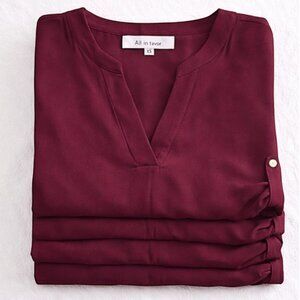 All in Favor Zinfandel V-Neck Oversized Blouse XS 4-Pack Boutique Wholesale